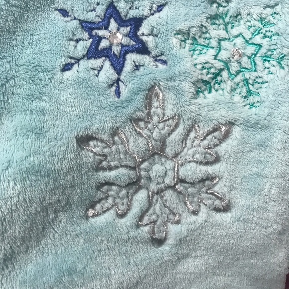 “Kayla” personalizes Disney Frozen robe size 9/10 - Picture 4 of 7